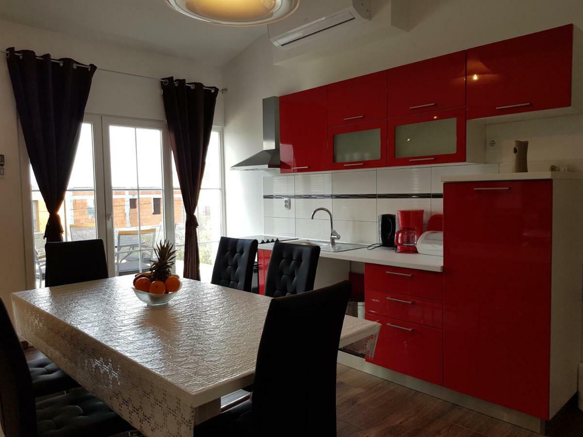 Apartment Jopa شيبينيك المظهر الخارجي الصورة