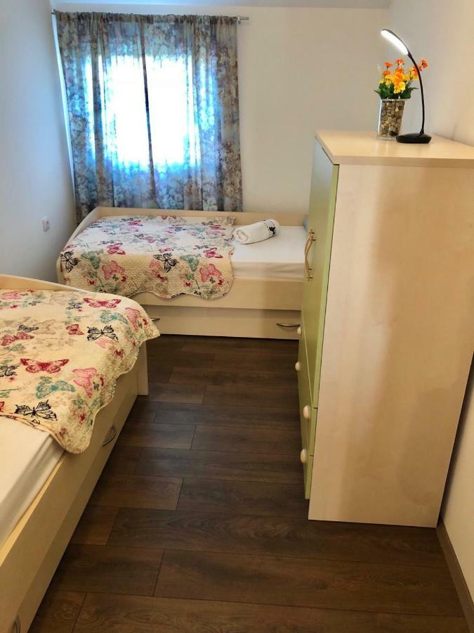Apartment Jopa شيبينيك المظهر الخارجي الصورة