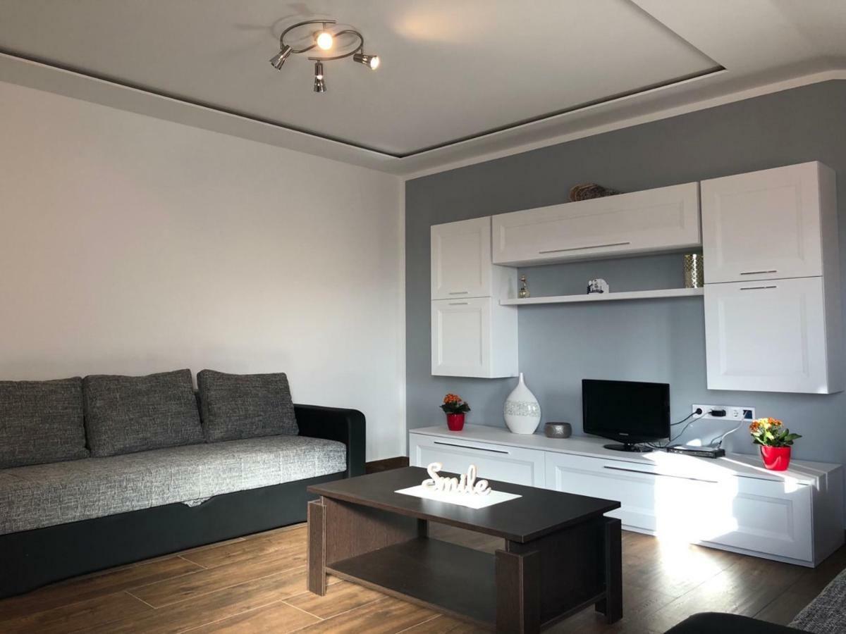 Apartment Jopa شيبينيك المظهر الخارجي الصورة
