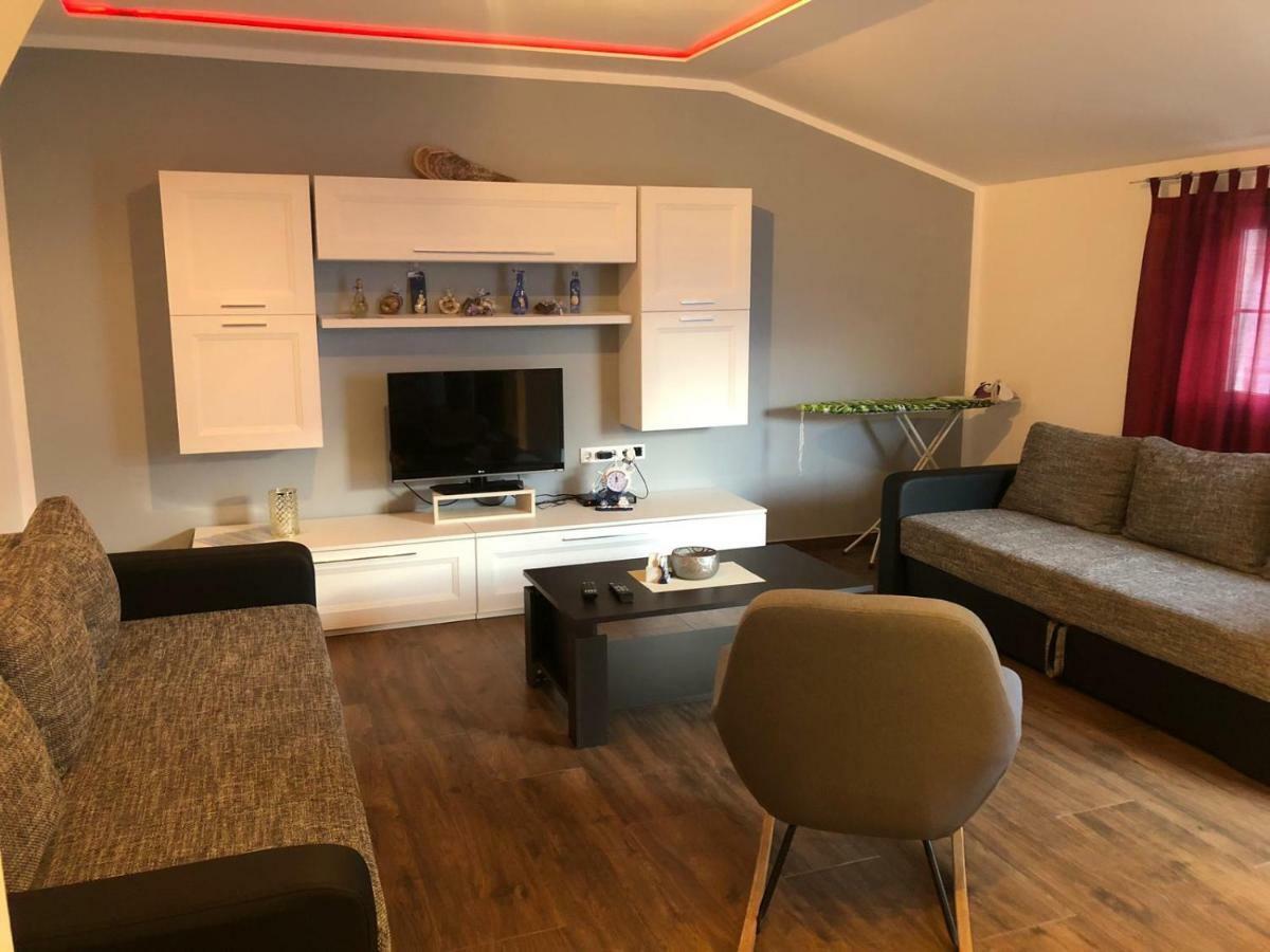 Apartment Jopa شيبينيك المظهر الخارجي الصورة